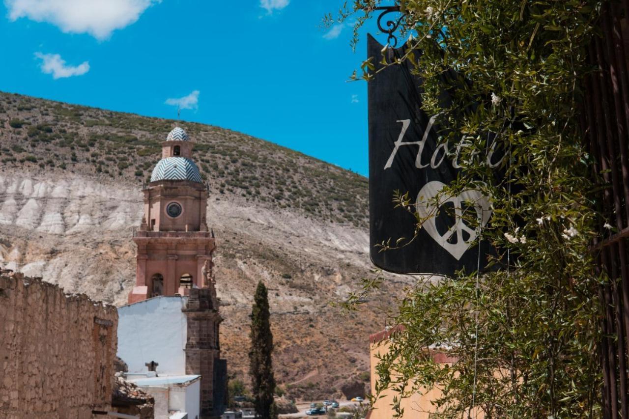 Hotel Amor Y Paz (Adults Only) Catorce Luaran gambar