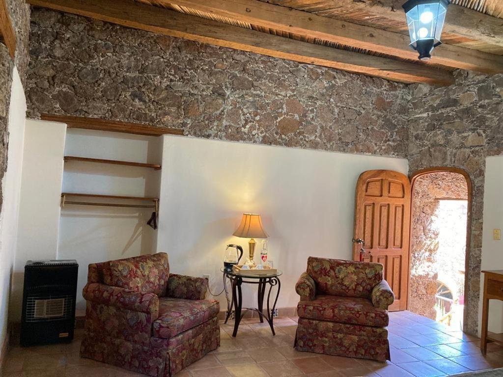 Hotel Amor Y Paz (Adults Only) Catorce Luaran gambar
