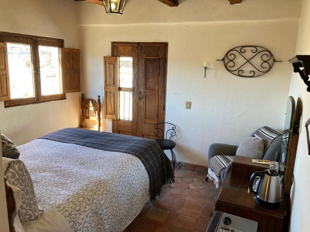 Hotel Amor Y Paz (Adults Only) Catorce Luaran gambar